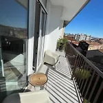 Apartamento New 2 Bedroom In Navigli With A Great View!