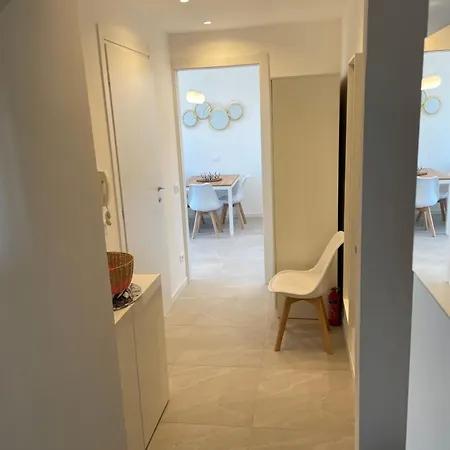 New 2 Bedroom In Navigli With A Great View! Apartamento *