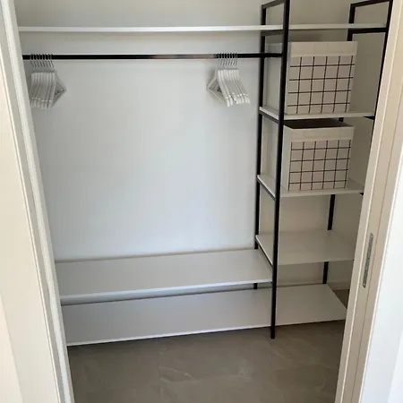 New 2 Bedroom In Navigli With A Great View! Apartamento *