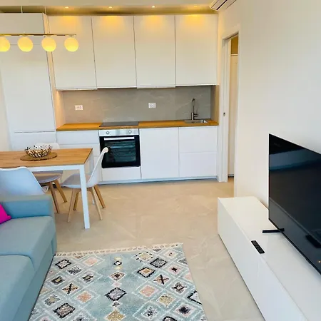 New 2 Bedroom In Navigli With A Great View! 公寓 米兰
