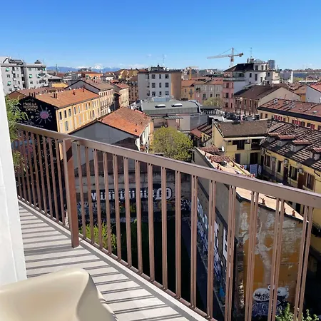 Renovated 2 Bedroom In Navigli With A View! Apartment Milan